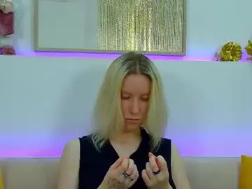 Chaturbate Live Sex Cam of annamaisie