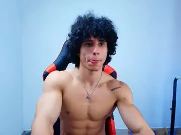 Chaturbate Free Live Porn of arnold_black69