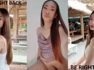 Chaturbate Sex Cam of foxxxy_bunny18