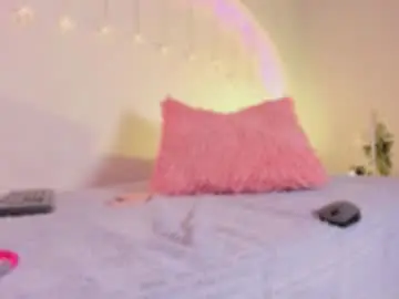 Chaturbate Free Porn Cam of katiepeach_