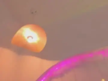 Chaturbate Live Sex of katiepeach_