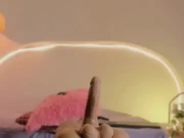 Chaturbate Live Sex of katiepeach_