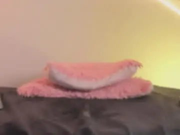 Chaturbate Live Sex of katiepeach_