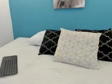 Chaturbate Nude Webcam of isla_cooper