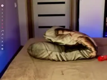 Chaturbate Free Porn Cam of hitchcocianblonde_