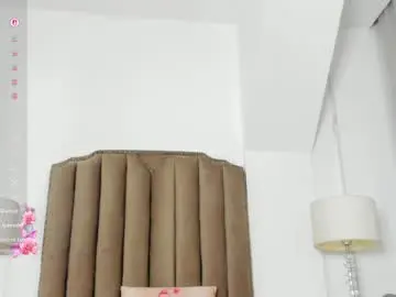 Chaturbate Free Live Porn of paulina_lux