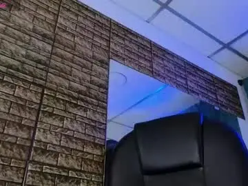 Chaturbate Sex Cam of stuart_boy_
