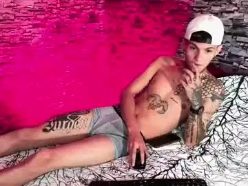 Chaturbate Watch Live Sex Cams of stuart_boy_