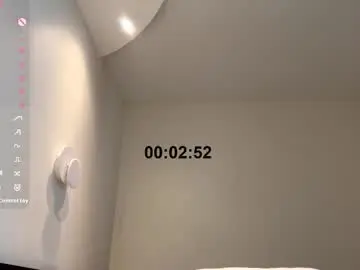 Chaturbate Sex Cam of karlenegries