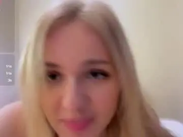 Chaturbate Adult Video Chat of karlenegries