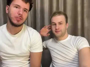 Chaturbate Live Sex Cam of rodrigoveira