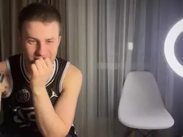 Chaturbate Live Porn of rodrigoveira