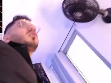 Chaturbate Best live sex cam show of samuelcoopper