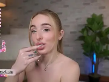 Chaturbate Private Sex Chat of babyyyluna