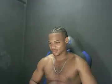 Chaturbate Live Sex of black_dicck