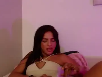 Chaturbate Best live sex cam show of chloe_peach_