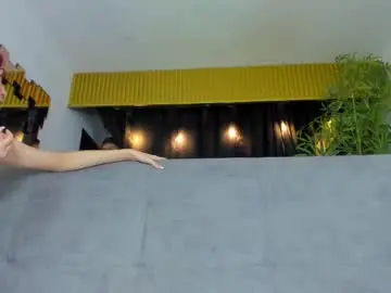 Chaturbate Private Sex Chat of golden_girl_house