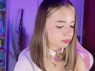 Chaturbate Private Sex Chat of emilykarterr