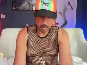 Chaturbate Private Sex Chat of mistermikey24