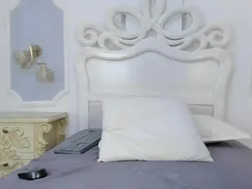 Chaturbate Adult Webcams of roxana_scott1