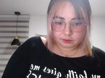 Chaturbate Live Sex of yini_angel07