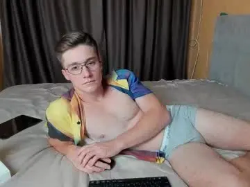 Chaturbate Free Live Porn of deni_boy99