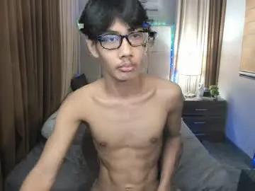 Chaturbate Adult Webcams of rode_asiancummer_18