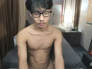 Chaturbate Live Porn of rode_asiancummer_18