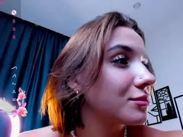 Chaturbate Nude Webcam of _curlydream_