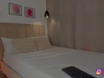 Chaturbate Watch Live Sex Cams of _e_m_m_a_1