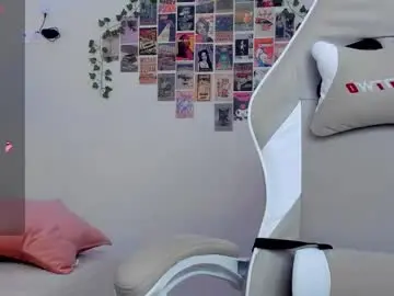 Chaturbate Best Webcam of _alissaa_