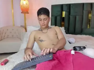 Chaturbate Sex Cam of levy_steve