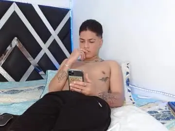 Chaturbate Adult Video Chat of levy_steve