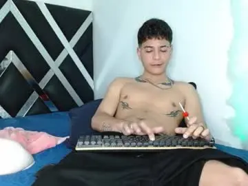 Chaturbate Free Porn Cam of levy_steve