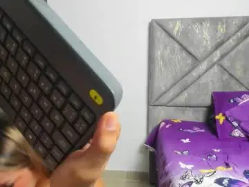 Chaturbate Sex Cam of allisonjustingb