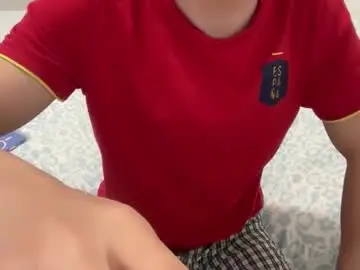 Chaturbate Live Sex Cam of carlos_owen