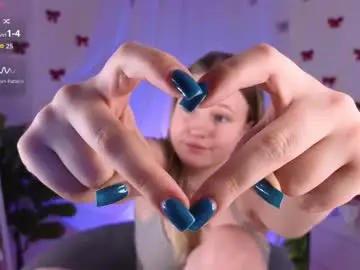 Chaturbate Adult Video Chat of emilyhewell