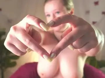 Chaturbate Free Porn Cam of emilyhewell