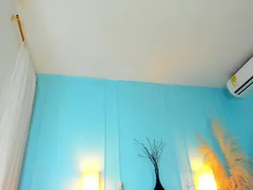 Chaturbate Live Sex Cam of lucian_davi