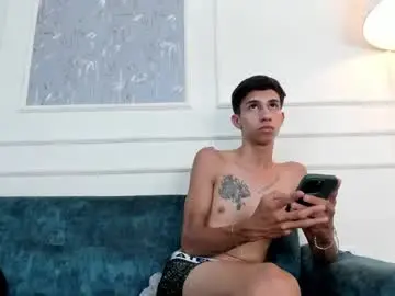 Chaturbate Sex Cam of lucian_davi