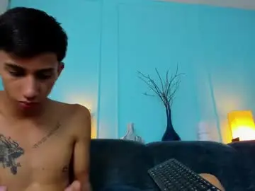 Chaturbate Watch Live Sex Cams of lucian_davi