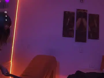 Chaturbate Live Sex Cam of petitte_mussa