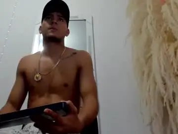 Chaturbate Live Sex Cam of queen_snap