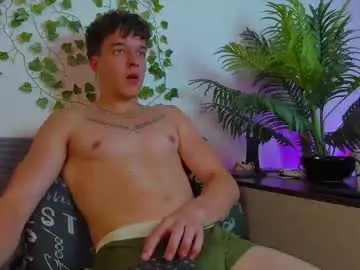 Chaturbate Sex Cam of bravo_maestro