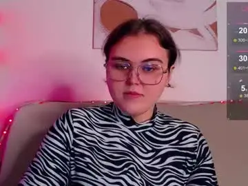 Chaturbate Adult Video Chat of curvy_janie