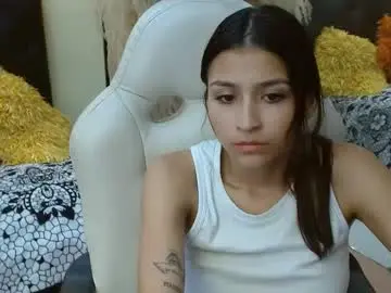 Chaturbate Adult Video Chat of melinnalow