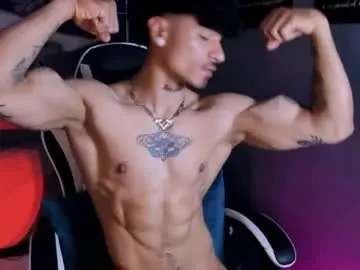 Chaturbate Free Porn Cam of thomas_fit1