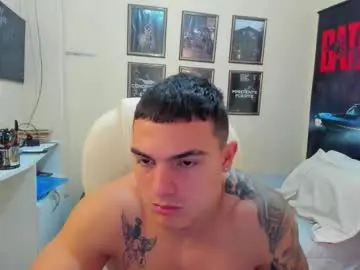 Chaturbate Adult Video Chat of yker18