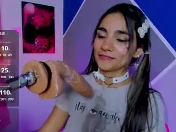 Chaturbate Live Sex Cam of catalina_whore1