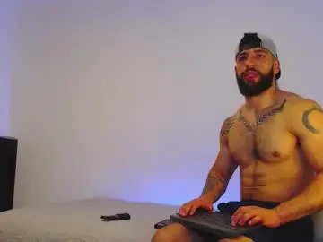 Chaturbate Sex Cam of max_xl_